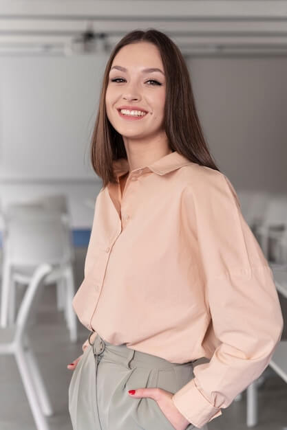 Headshot Rachel Kim
